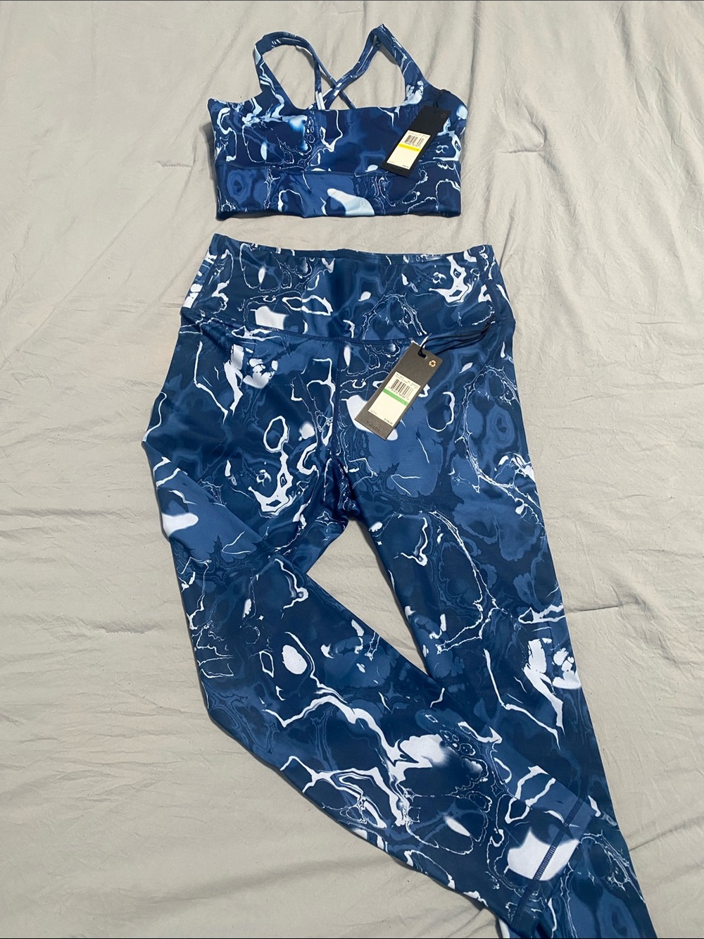 FILA PERFORMA Navy Marble-Print Leggings with Matching Bra